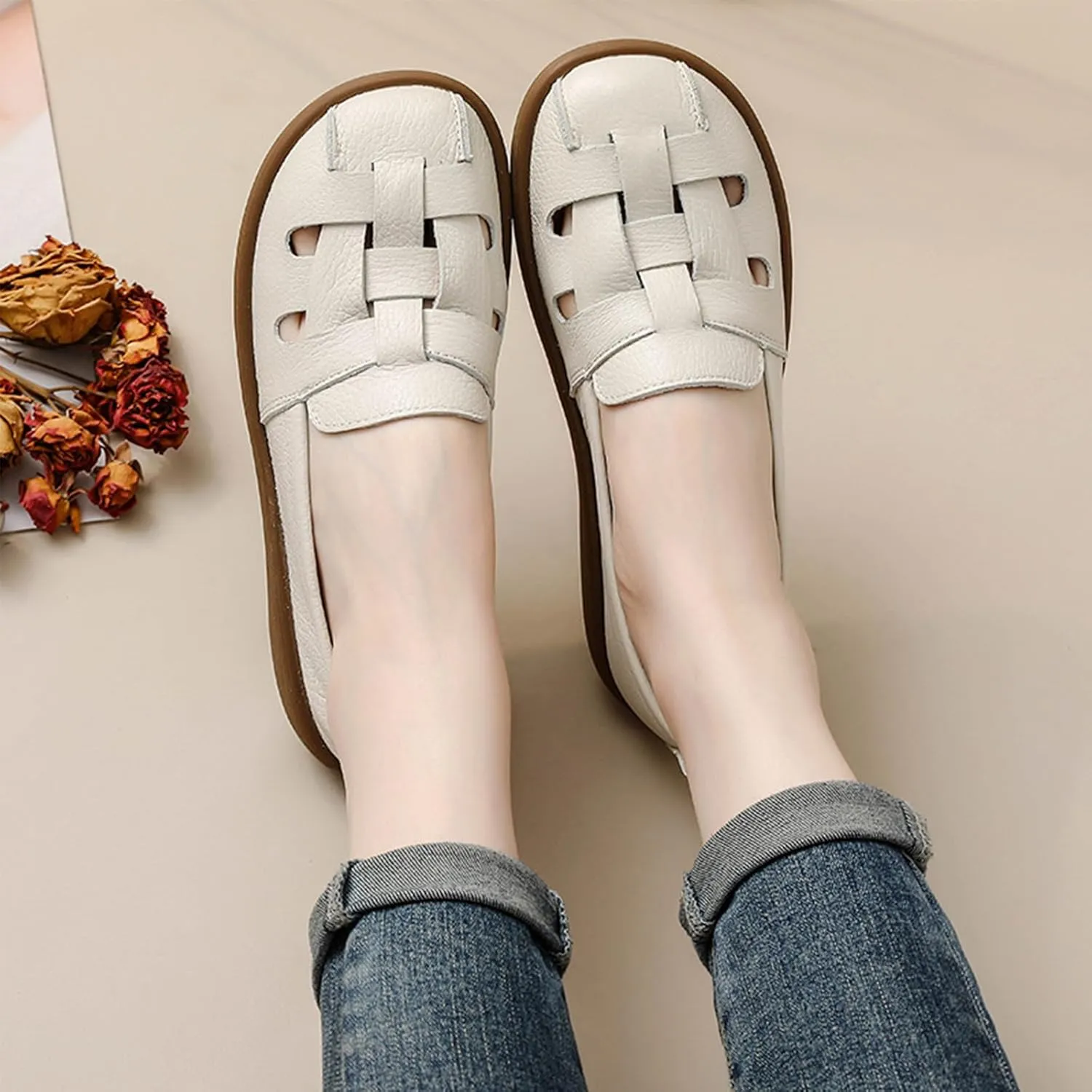 Aceptolcom Women's Casual Loafers Cute Slip On Comfort Walking Flats Leather Driving Moccasins Fashion Closed Toe Boat Shoes