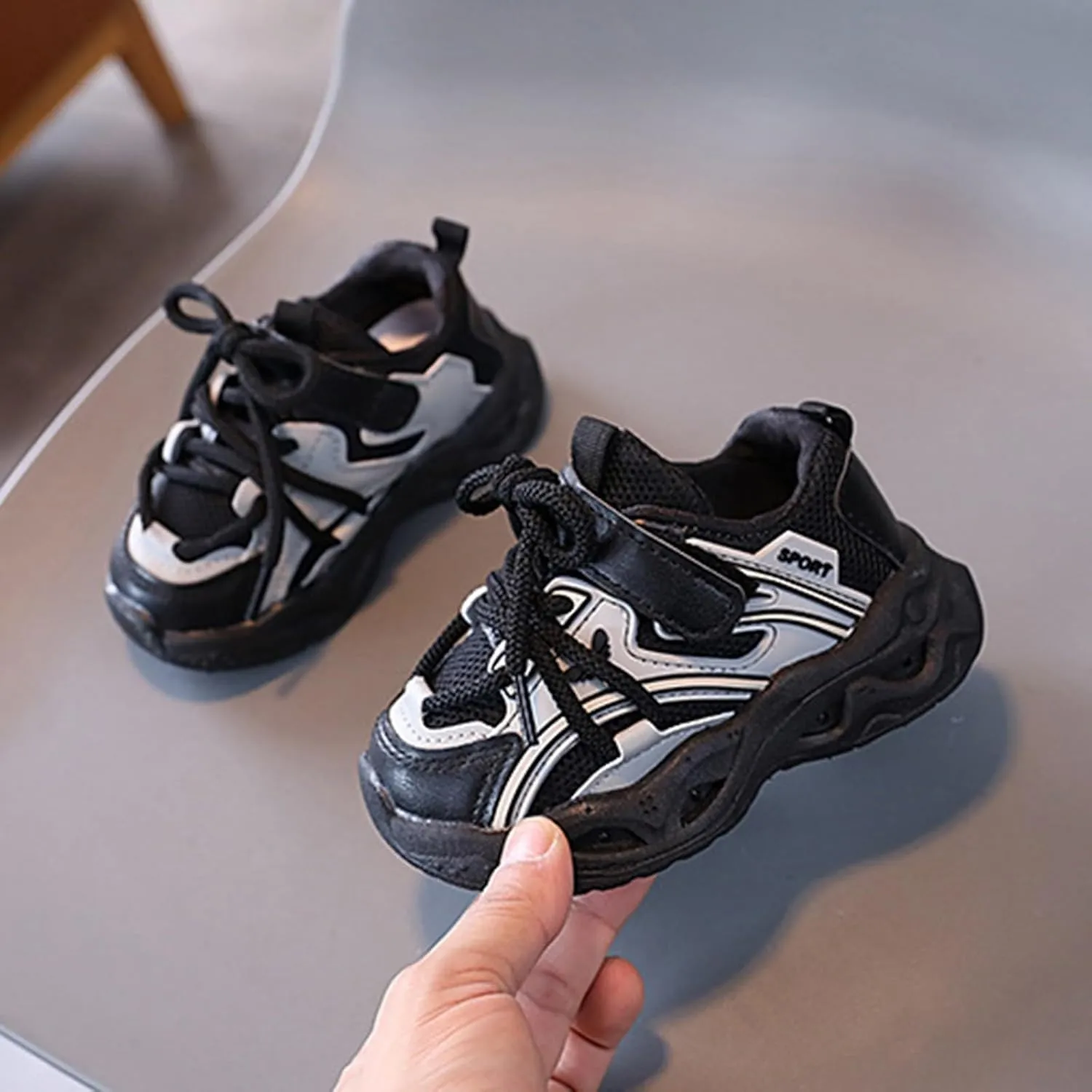 Baby Infant Leather Lace Lights up Sneakers Hook Loop Non Slip Walking Sport Shoes Toddler Newborn Casual Breathable