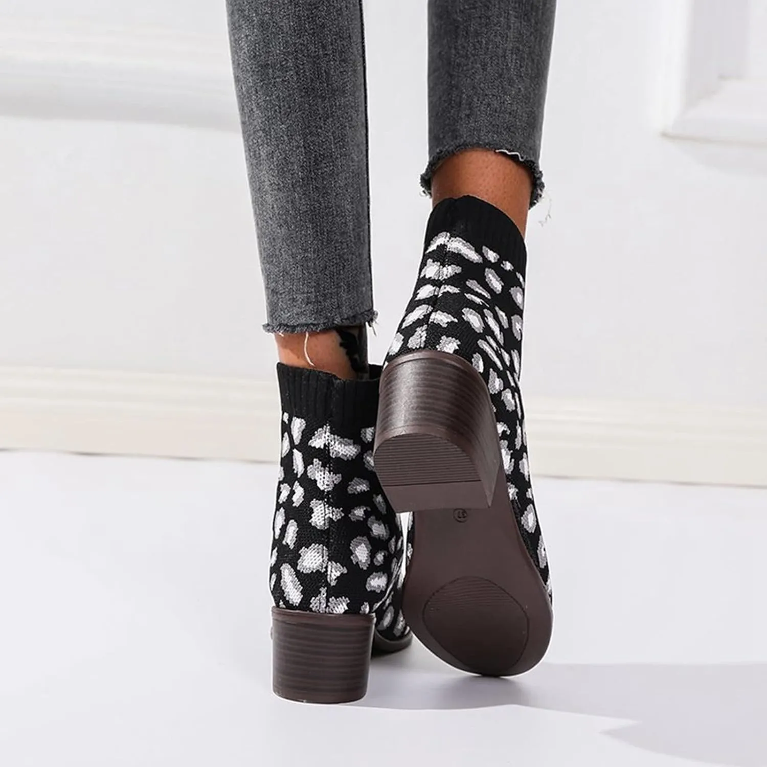Bcshiye Women's Knitted Ankle Boots Fashion Classic Square Toe Chunky Block Low Heels Comfortable Warm Ankle Booties