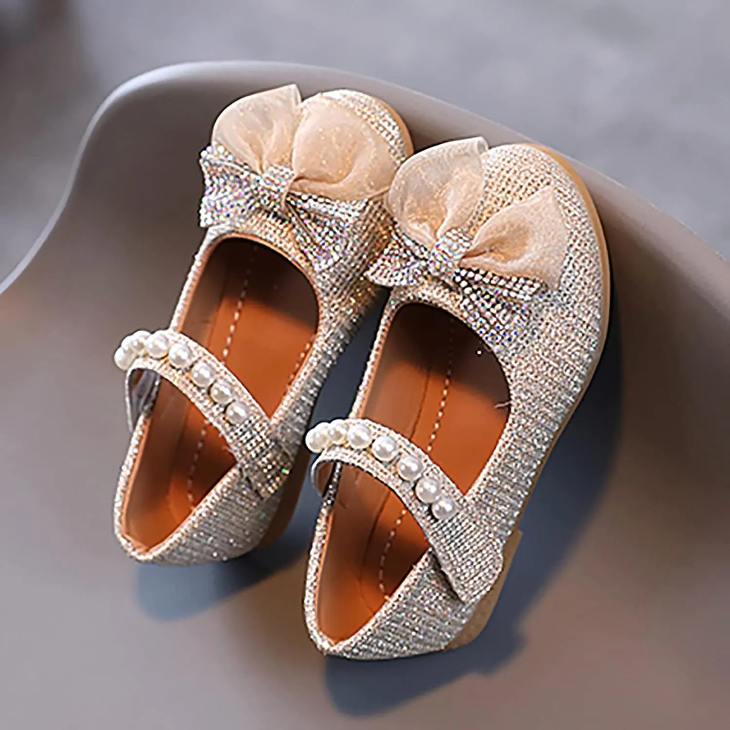 Children Cute Foot Warmer Children Flat Heels Princess Shoes Kids Sandals Comfortable Soft Soles Leather Shoes