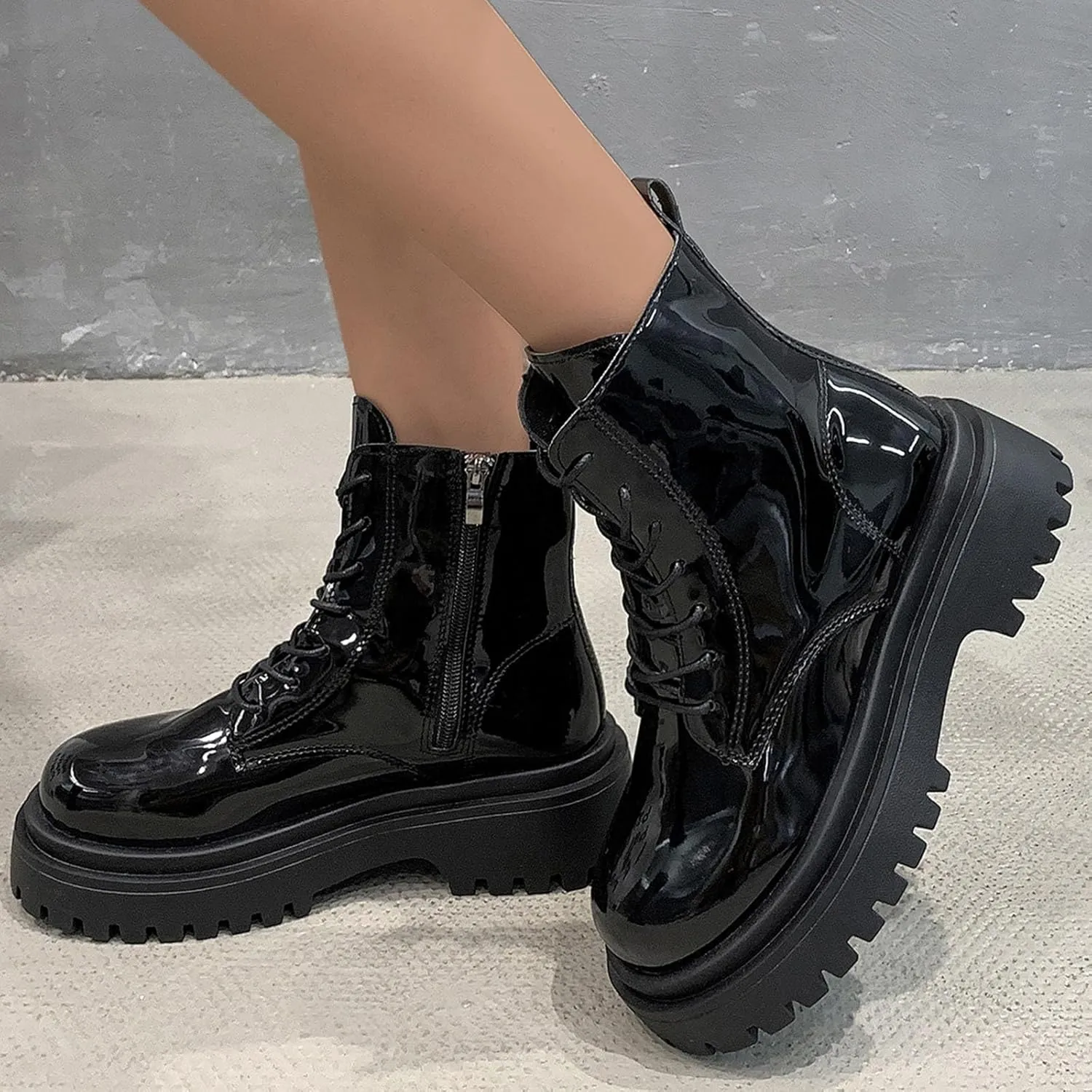 Combat Boots for Women Fashion Casual Patent Leather Non Slip Round Toe Platform Chunky Block Heels Ankle Booties with Side Zipper Lace Up Motorcycle Riding Short Boots for Winter Fall