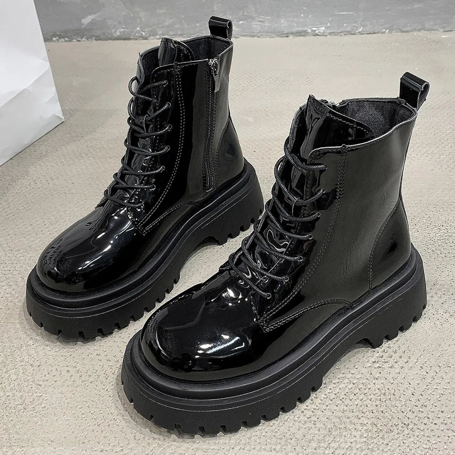 Combat Boots for Women Fashion Casual Patent Leather Non Slip Round Toe Platform Chunky Block Heels Ankle Booties with Side Zipper Lace Up Motorcycle Riding Short Boots for Winter Fall