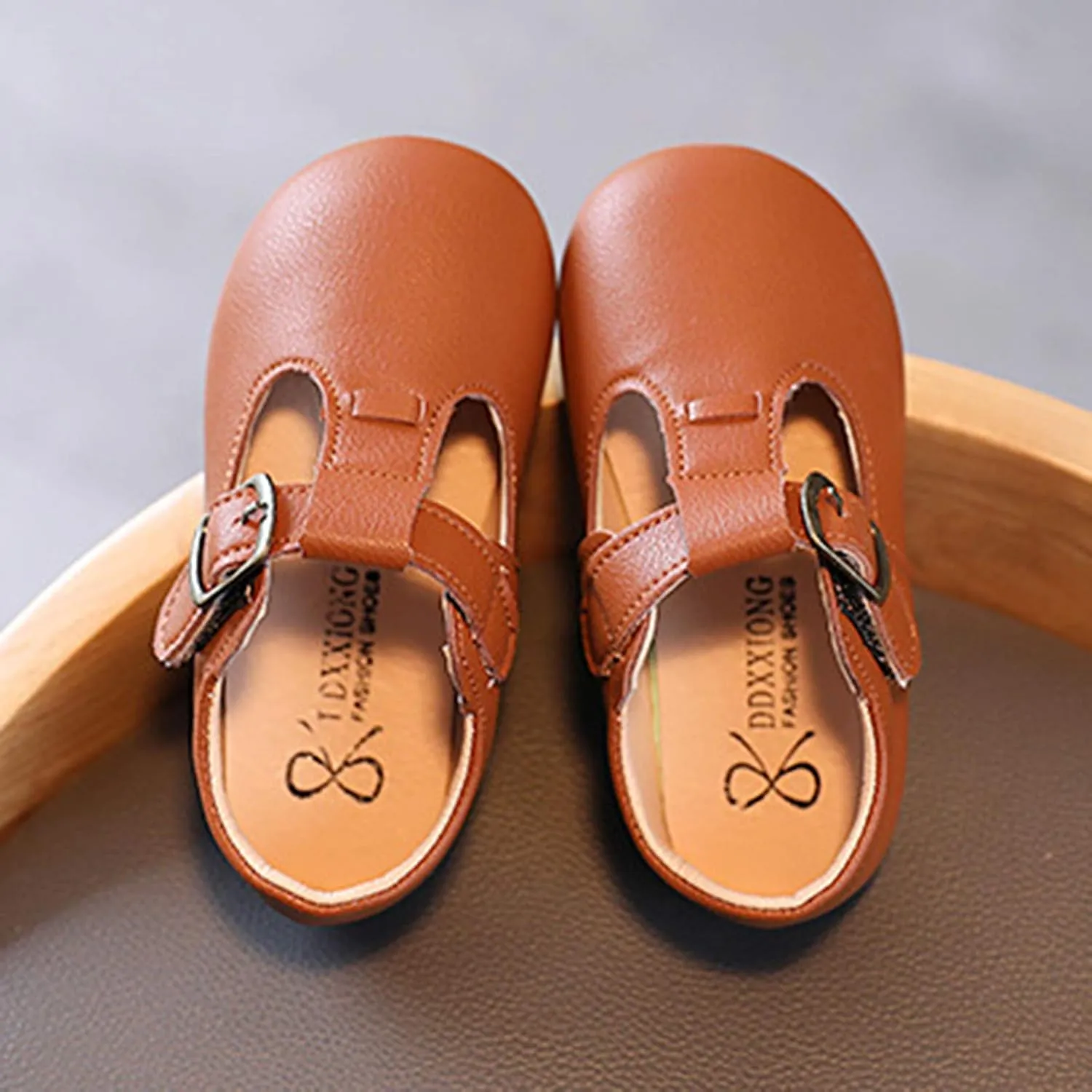 EnJoCho Sneakers for Children Boys Buckle Children Flats Strap Leather Shoes Non-Slip Baby Shoes Girls T Baby Shoes