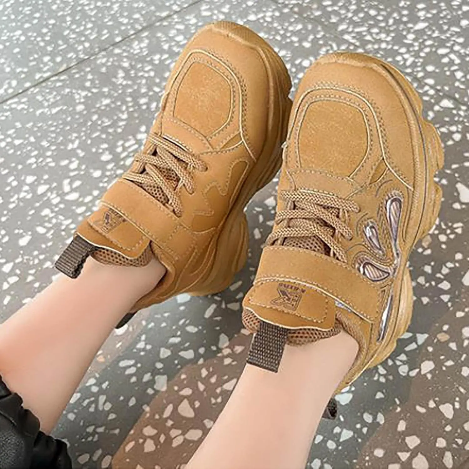 Fashion All Seasons Children Sports Shoes Girls Boys Flat Sole Thick Sole Non Slip Comfortable Casual Shoes of Girls