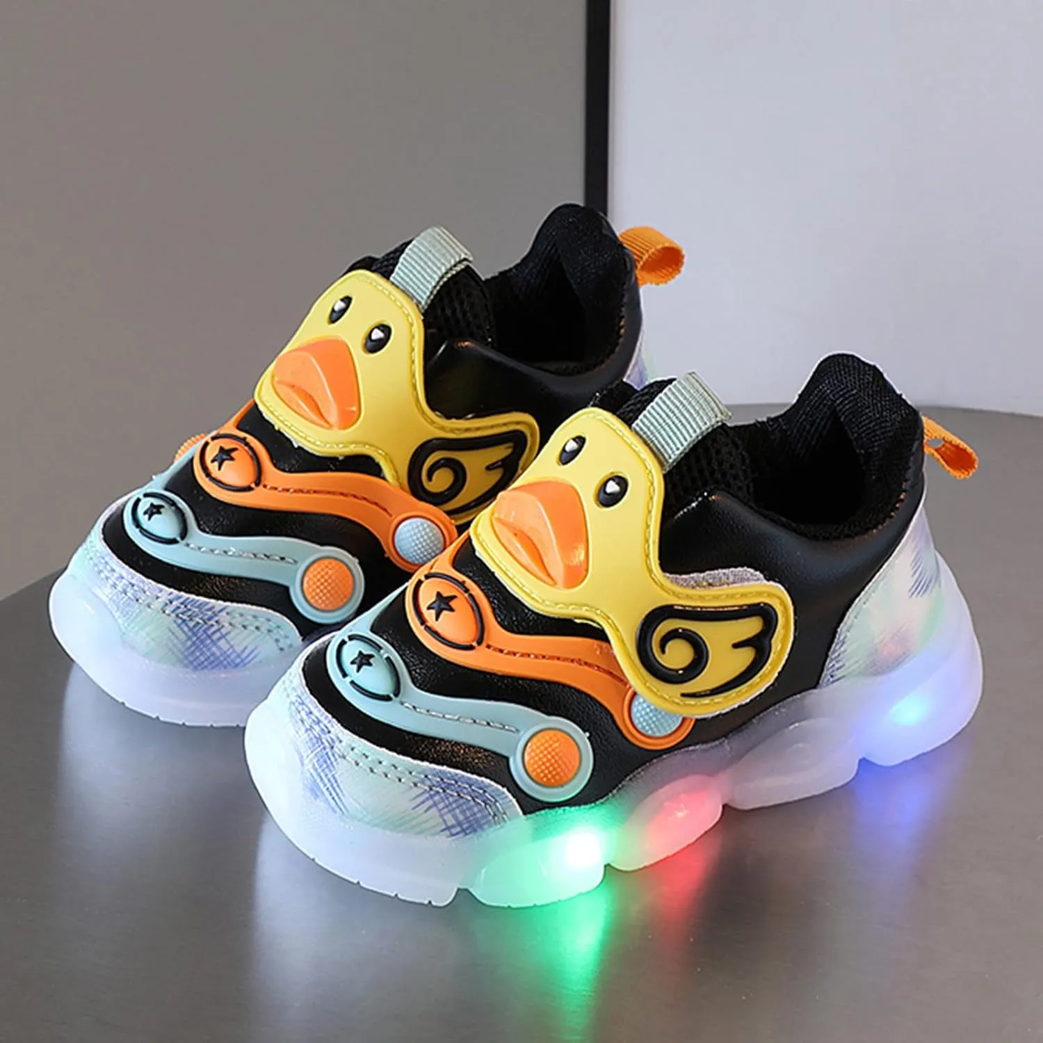 Leather Light Up artoon Sneaker for Toddler Baby Boys Led First Walking Sport Shoes Outdoor Breathable Non Slip Shoes