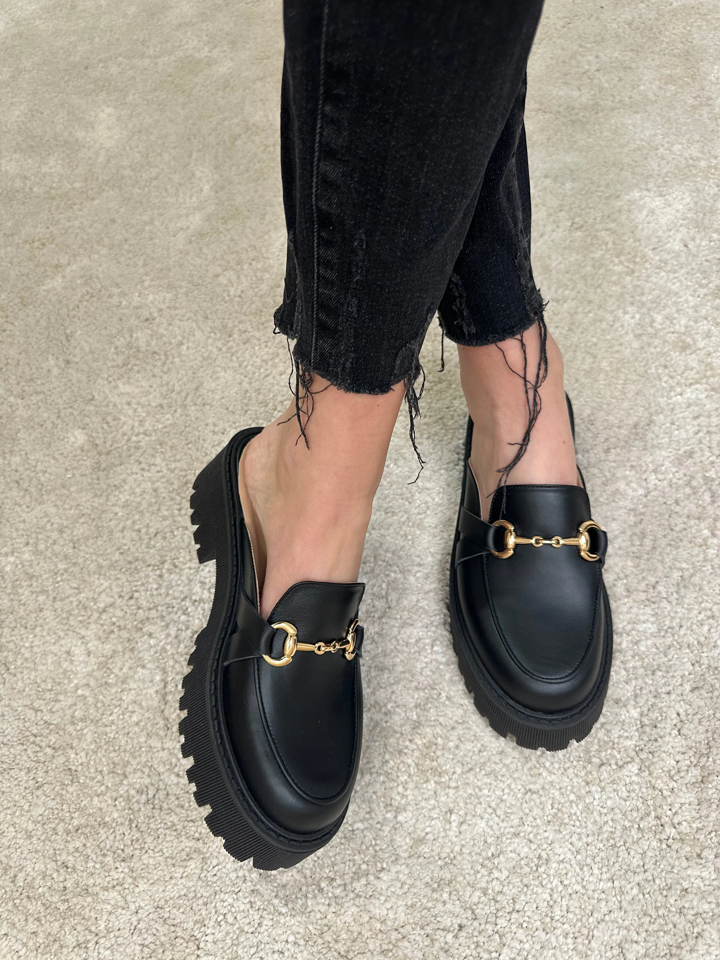 Loafers decupati M91