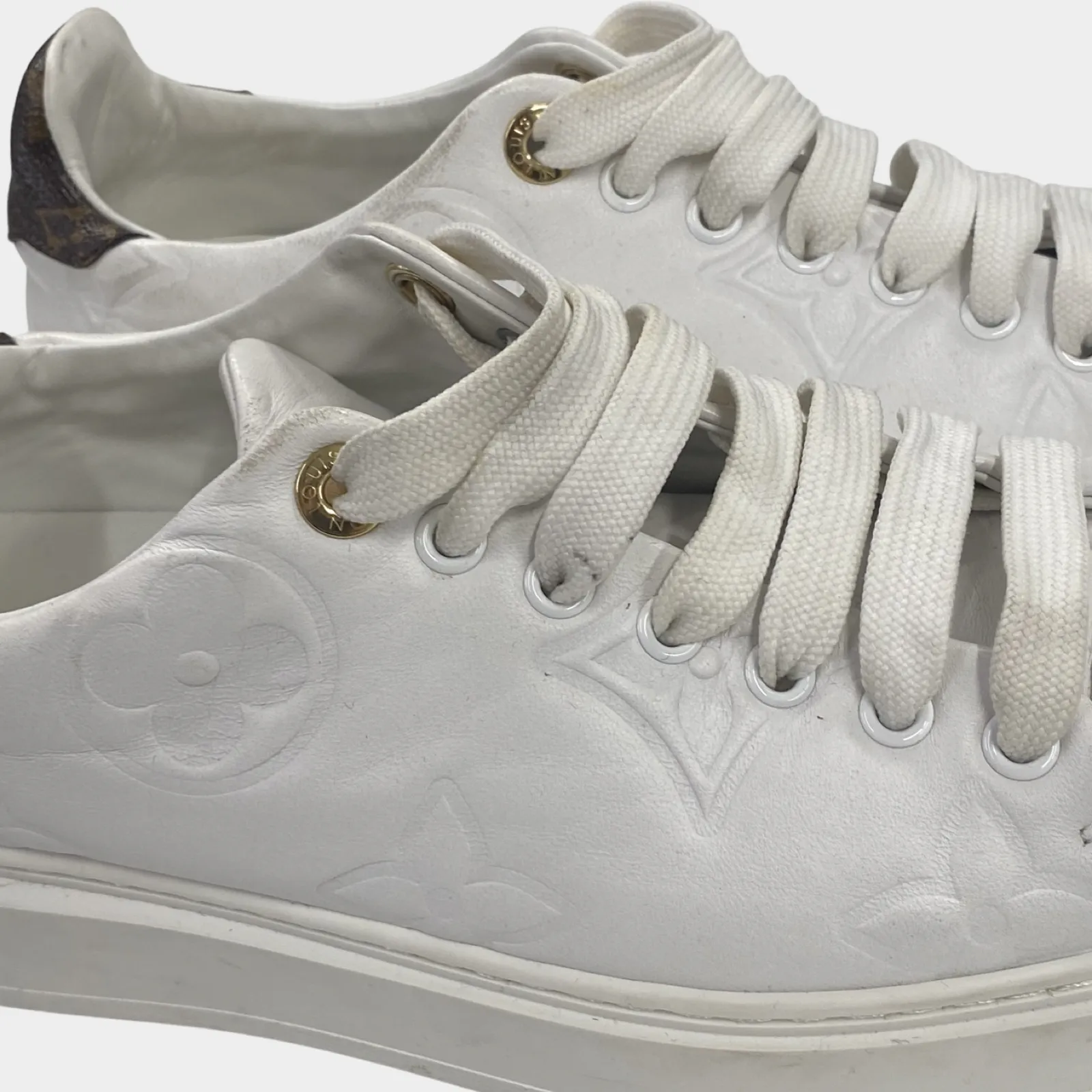 Louis Vuitton Women's White Leather Sneakers With Monogram Print