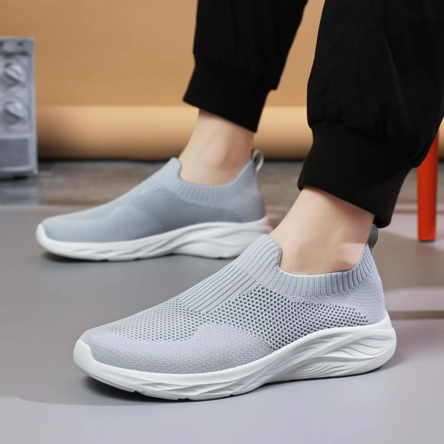 Men's Classic Casual Walking Shoes Casual Sneaker Mesh Breathable Walking Shoe Convenient Elderly Slip On Shoes