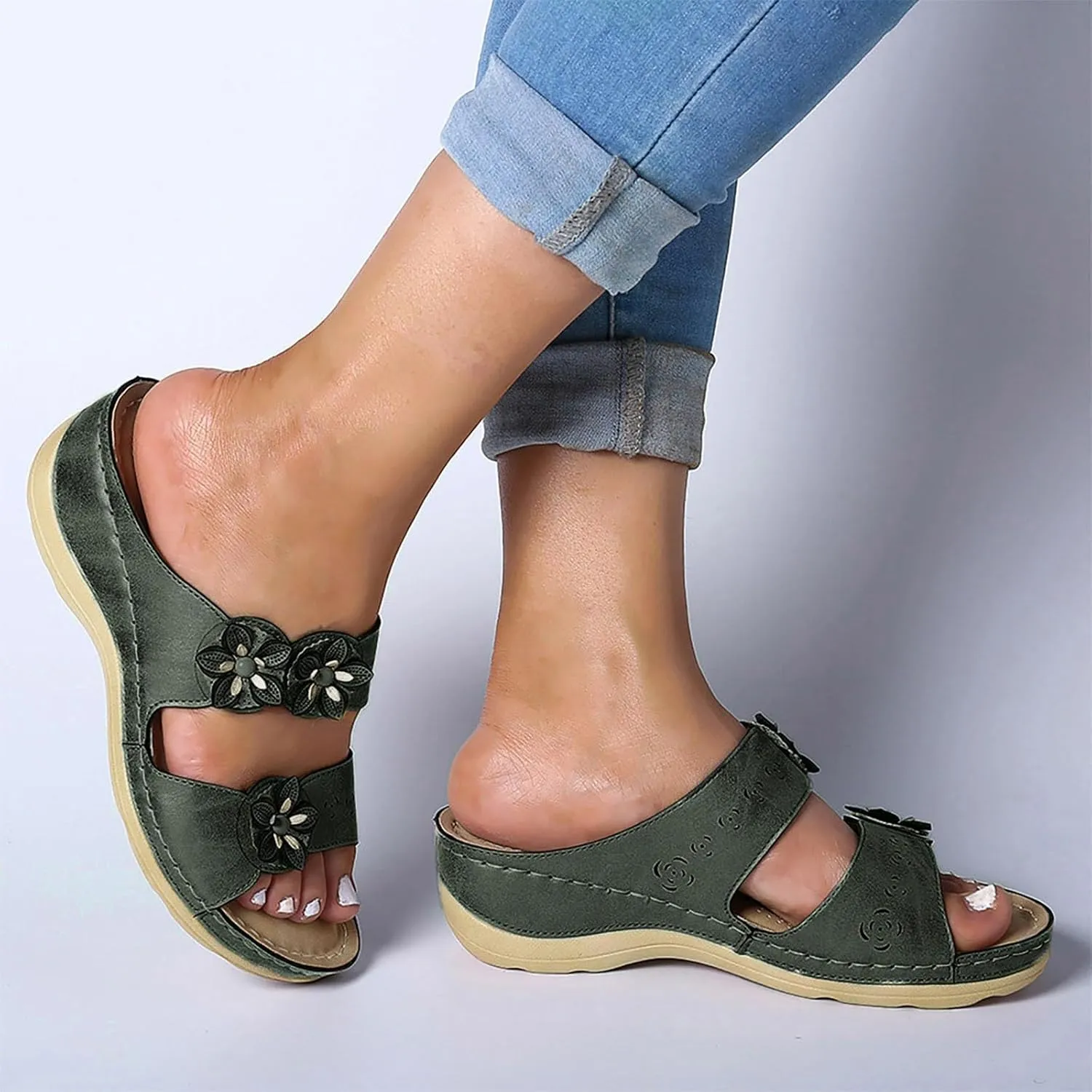 Orthopedic Flip Flops for Women with Arch Support Comfortable Walking Sandals Summer Beach Casual Lightweight Yoga Mat Cushion Recovery Plantar Fasciitis Relief