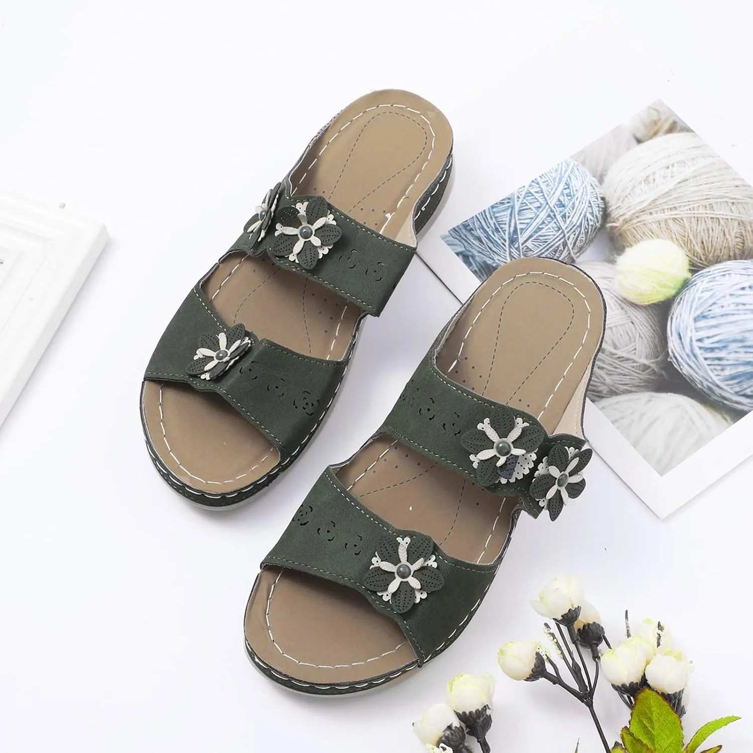 Orthopedic Flip Flops for Women with Arch Support Comfortable Walking Sandals Summer Beach Casual Lightweight Yoga Mat Cushion Recovery Plantar Fasciitis Relief