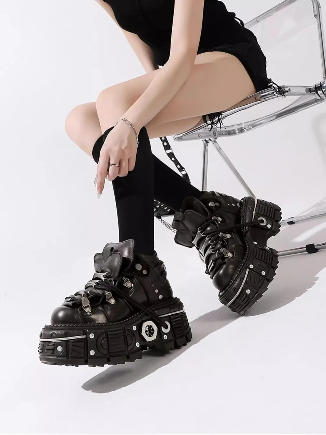 PU Leather Y2K Grunge Punk Platform Height Increase Derby Shoes for Men Casual Streetwear Mixed Color Thick Sole Sneakers with Skull Metal Accent Design