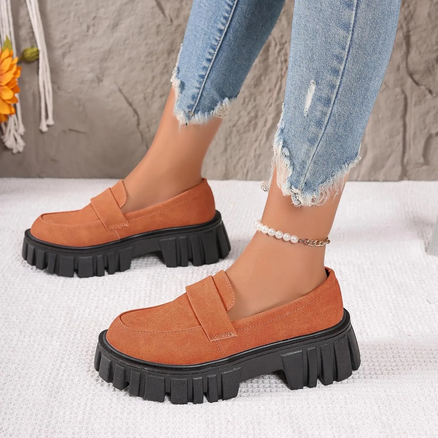 Slip-On Loafers for Women Leather Work Shoe Chunky Business Shoe Comfortable Dress Shoes Casual Platform Shoes