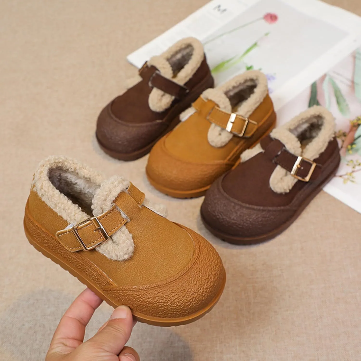 Snow Sneakers for Boys Girls, Suede Platform Warm Fr Lined Fashion Slip-on Comfortable Winter Flat Ankle Shoes