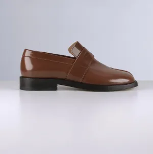 TABI LOAFERS