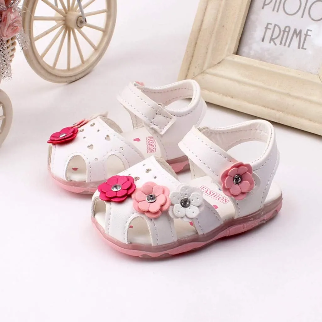 Toddler Shoes Baby Girl LED Light Up Sandals Infant Flowers Casual Shoes Luminous Sport Sandals Summer Sneakers