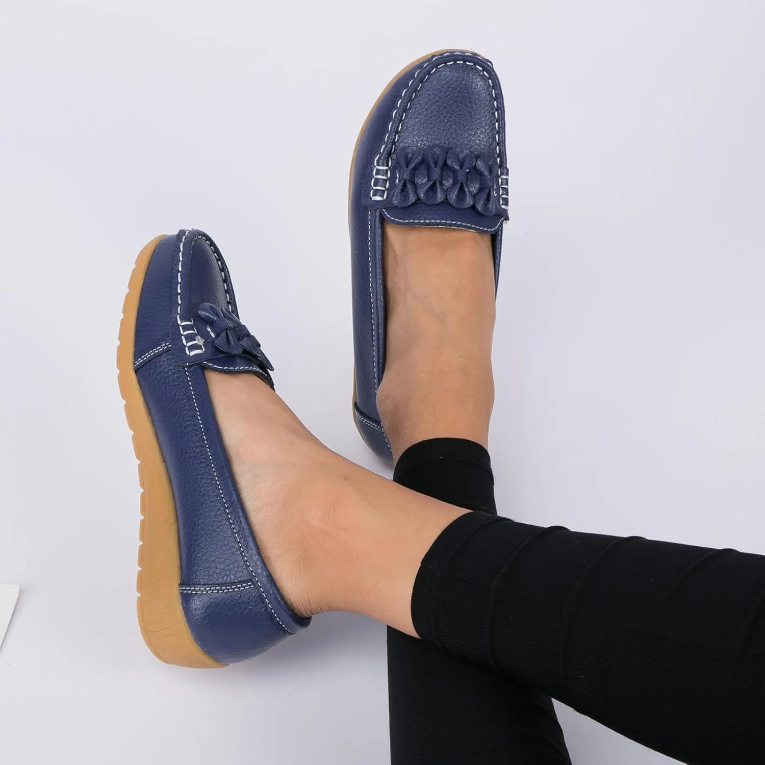 Women's Breathable Slip On Casual Shoes Lightweight Soft Sole Comfortable Walking Sneakers for Everyday Wear