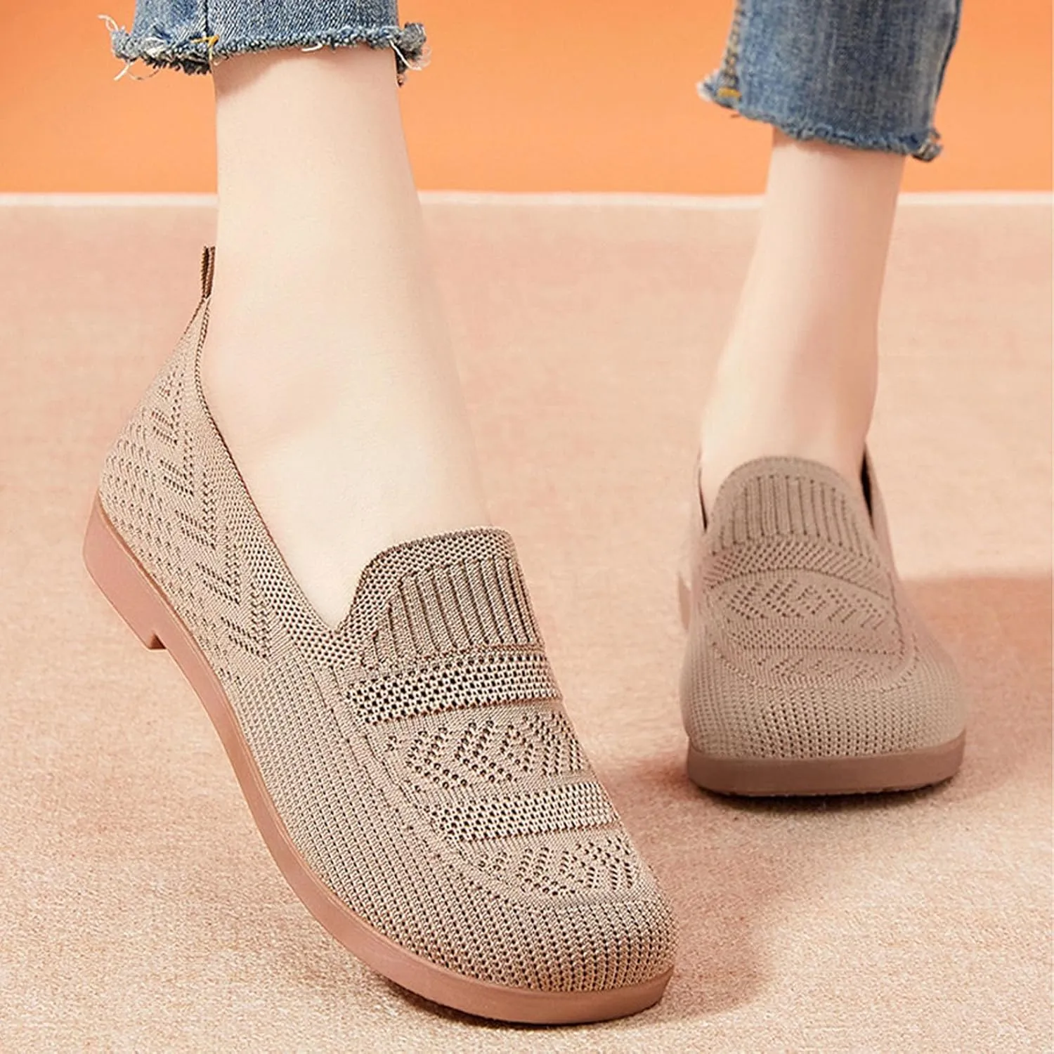 Women's Casual Slip On Shoes Breathable Mesh Round Toe Flat Comfortable Walking Shoes for Daily Wear Spring