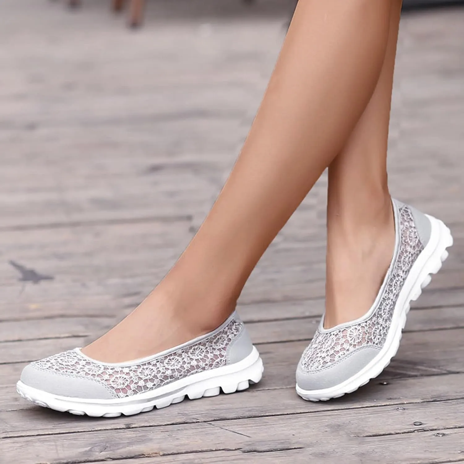 Womens Walking Sneakers Comfortable Loafers Casual Slip-On Walking Shoes Lightweight Dressy Flats Summer Shoes
